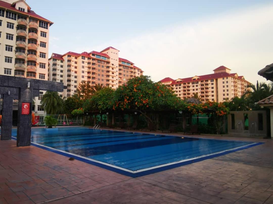 Water Chalet Port Dickson- Private Екстериор снимка