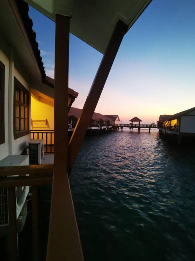 Water Chalet Port Dickson- Private Екстериор снимка